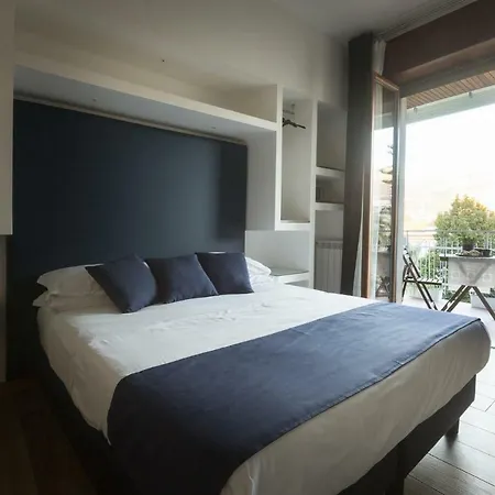 Plaza Sorrento Coast فندق مبيت وإفطار سانتّانييلّو