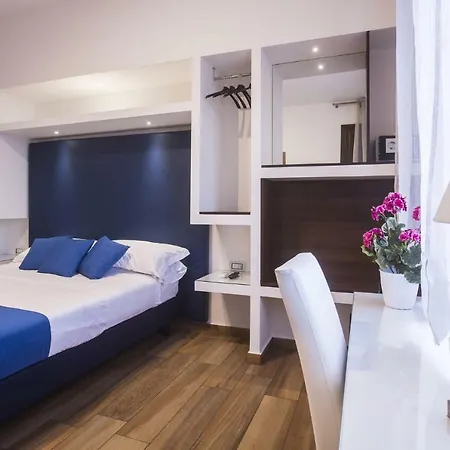 住宿加早餐酒店 Plaza Sorrento Coast 4*